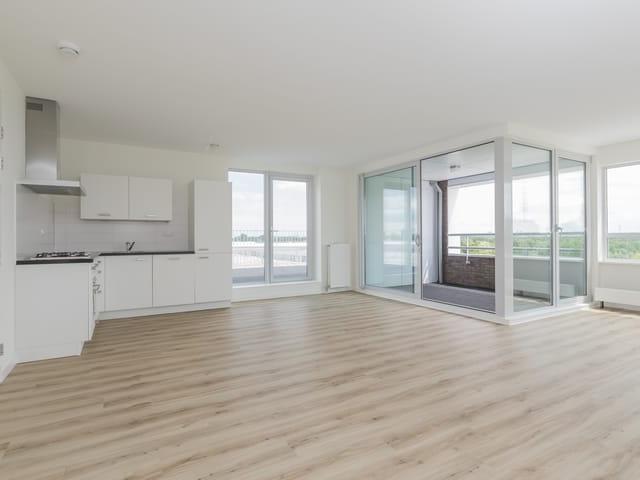 Appartement te huur in Diemen, Noord Holland