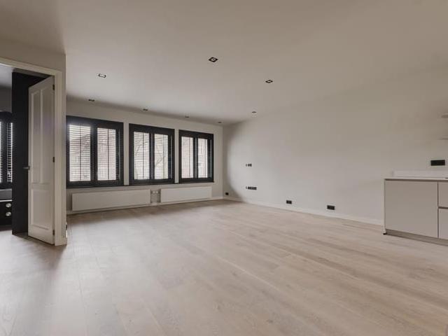 Appartement te huur in Rivierenbuurt, Amsterdam