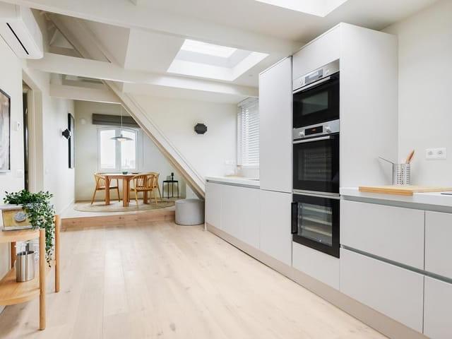 Appartement te huur in Zuid, Amsterdam