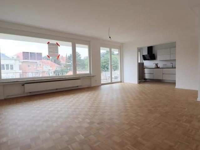 Appartement location à Woluwe-Saint-Pierre - Sint-Pieters-Woluwe, Brussel-Hoofdstad - Bruxelles-Capitale