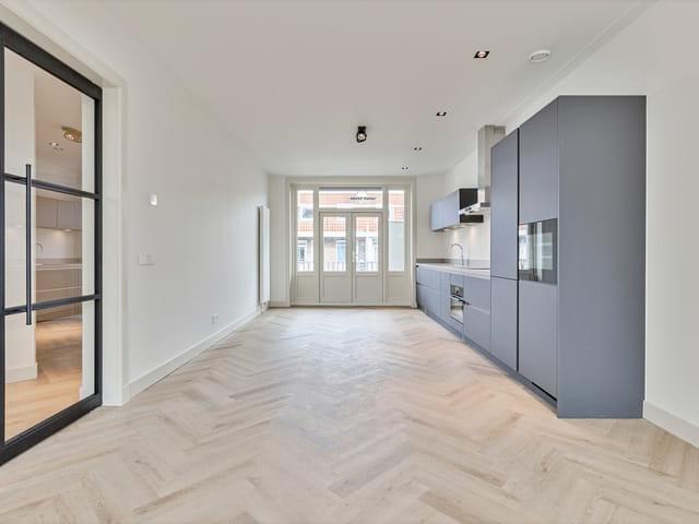 Appartement te huur in Zuid, Amsterdam