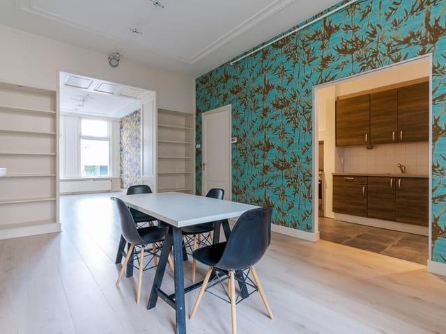Appartement te huur in Bezuidenhout, Zuid Holland