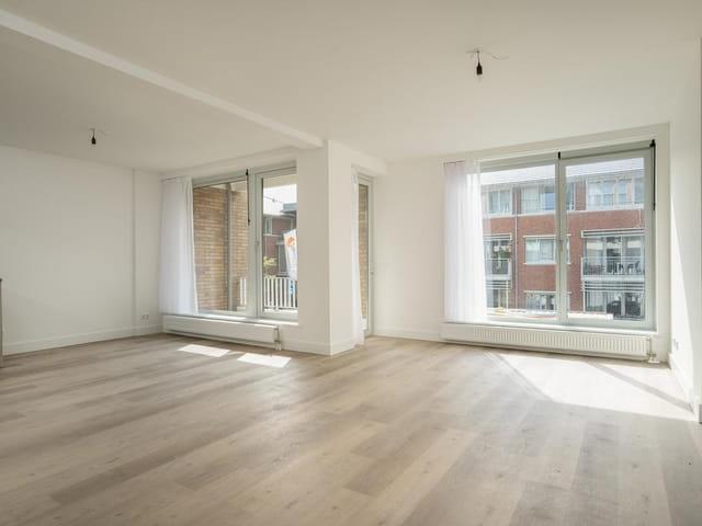 Appartement te huur in Loosduinen, Zuid Holland