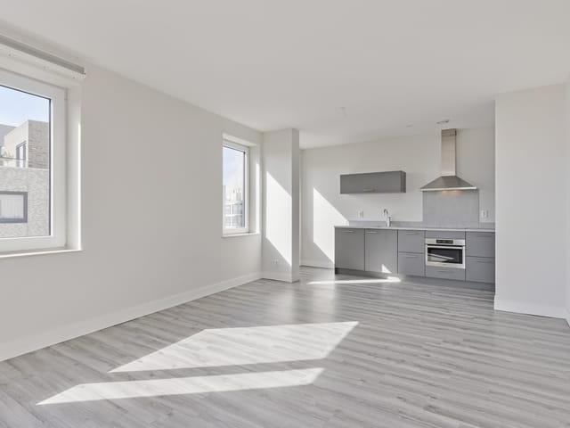 Appartement te huur in Laak, Zuid Holland