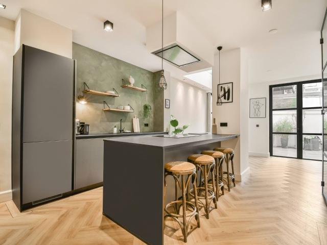 Appartement te huur in Weesperzijde, Amsterdam