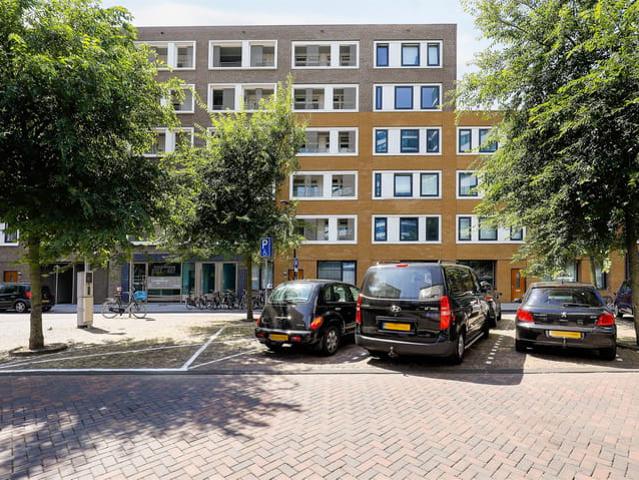 Appartement te huur in Oost, Amsterdam
