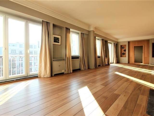 Appartement location à Woluwe-Saint-Lambert - Sint-Lambrechts-Woluwe, Brussel-Hoofdstad - Bruxelles-Capitale