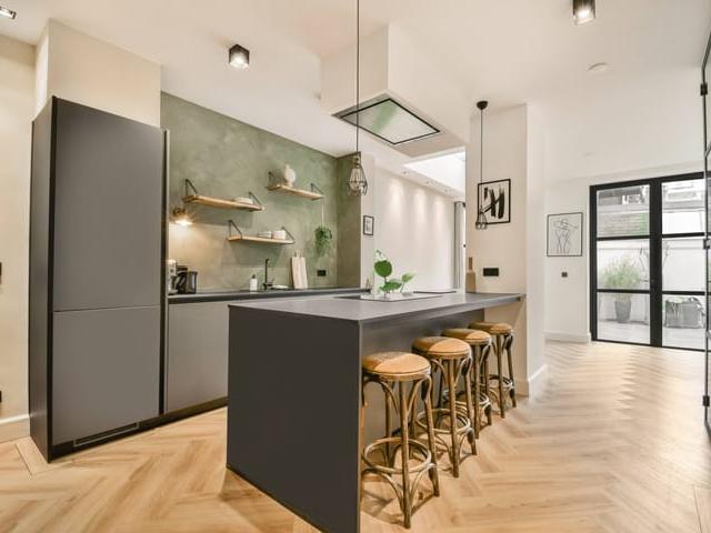 Appartement te huur in Weesperzijde, Amsterdam