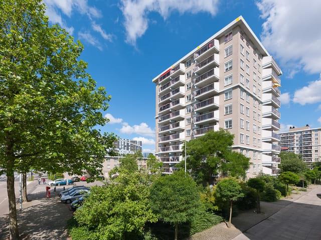 Appartement te huur in Zuid, Amsterdam