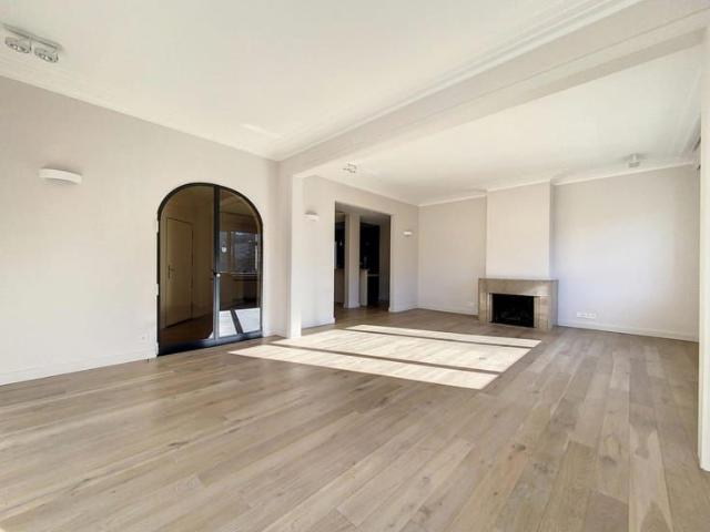 Appartement location à Saint-Boniface - Sint-Bonifatius, Ixelles - Elsene