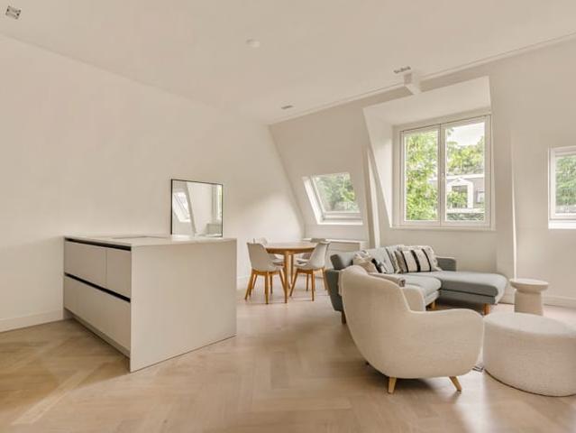Appartement te huur in Zuid, Amsterdam