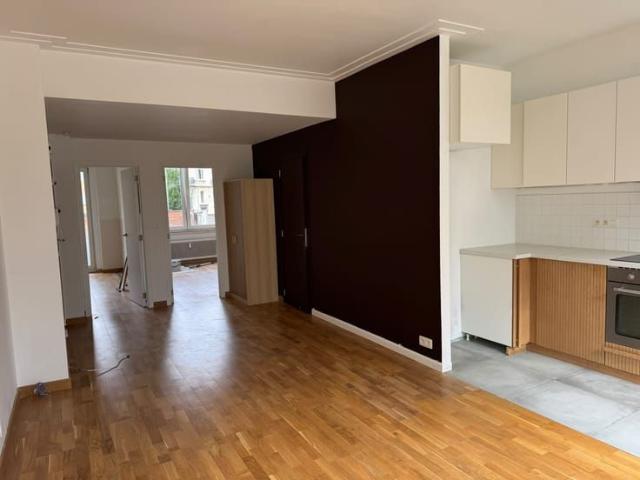 Appartement location à Woluwe-Saint-Pierre - Sint-Pieters-Woluwe, Brussel-Hoofdstad - Bruxelles-Capitale