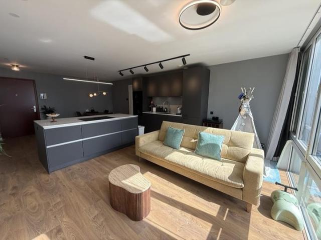 Appartement te huur in Zuid, Amsterdam