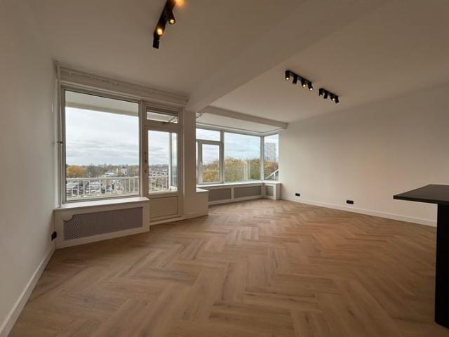 Appartement te huur in Zuid, Amsterdam