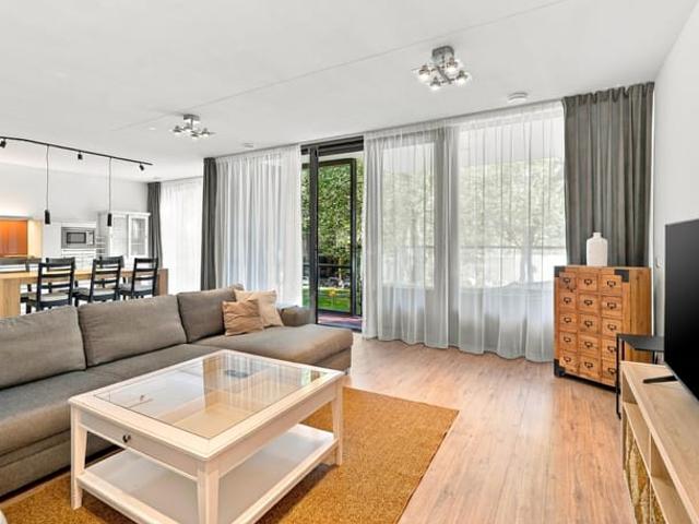Appartement te huur in Het Lage Land, Rotterdam