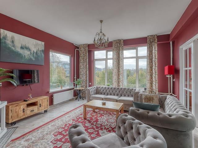 Appartement te huur in Bloemenbuurt, Den Haag