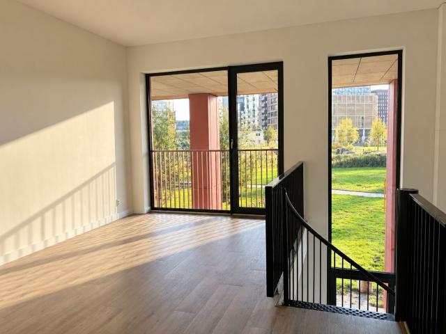 Appartement te huur in Cornelis Douwesterrein, Amsterdam