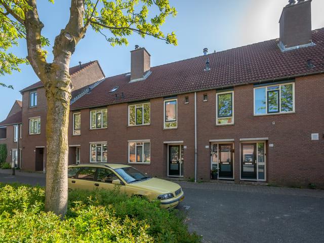 Appartement te huur in Huizen, Noord Holland