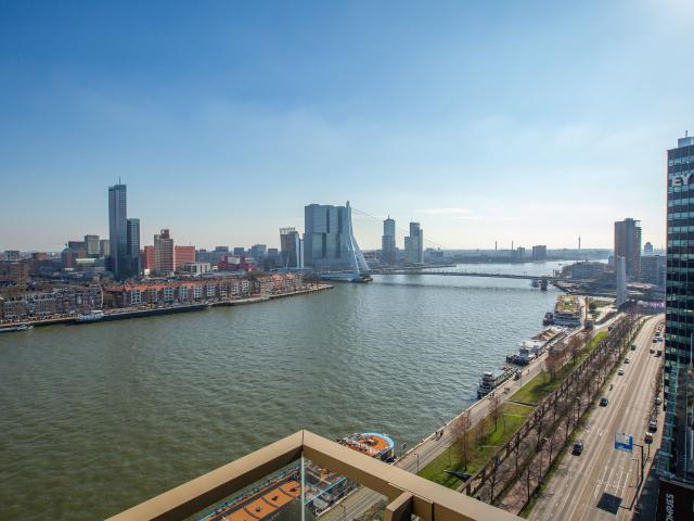 Appartement te huur in Stadsdriehoek, Rotterdam