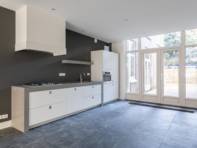 Appartement te huur in Bomenbuurt, Den Haag