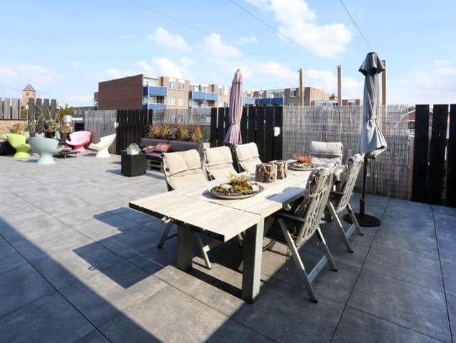 Appartement te huur in Naaldwijk, Zuid Holland