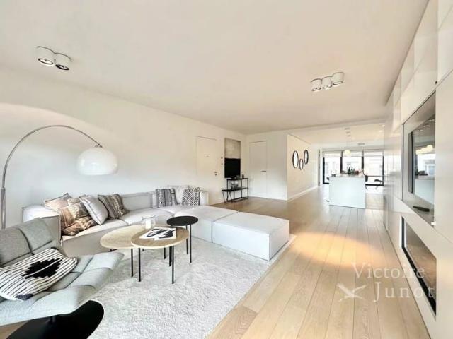 Appartement location à Woluwe-Saint-Pierre - Sint-Pieters-Woluwe, Brussel-Hoofdstad - Bruxelles-Capitale