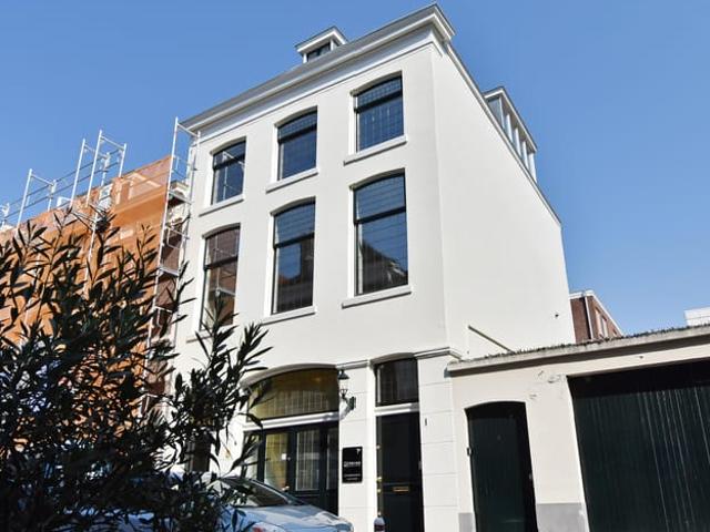 Appartement te huur in Museumkwartier, Zuid Holland