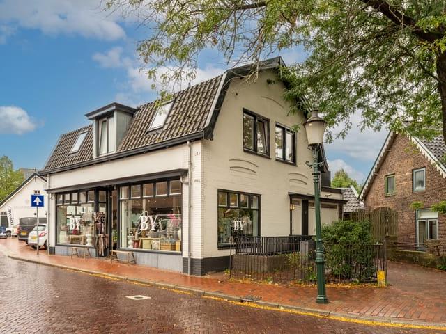 Appartement te huur in De Noord, Huizen