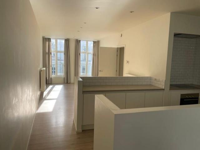 Appartement location à Sint-Jacobs, Gent