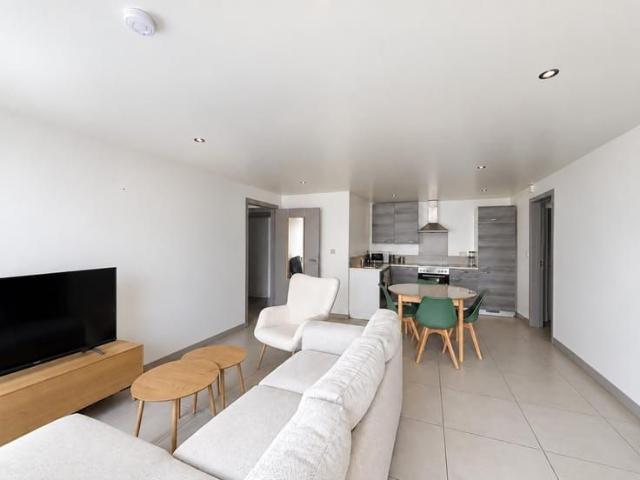 Appartement location à Esquelmes, Wallonie