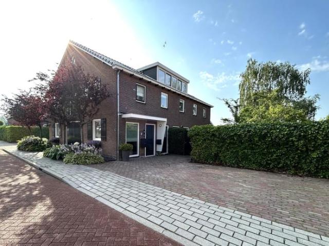 Appartement te huur in Wervershoof, Noord Holland