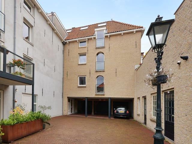 Appartement te huur in Binnenstad, Delft