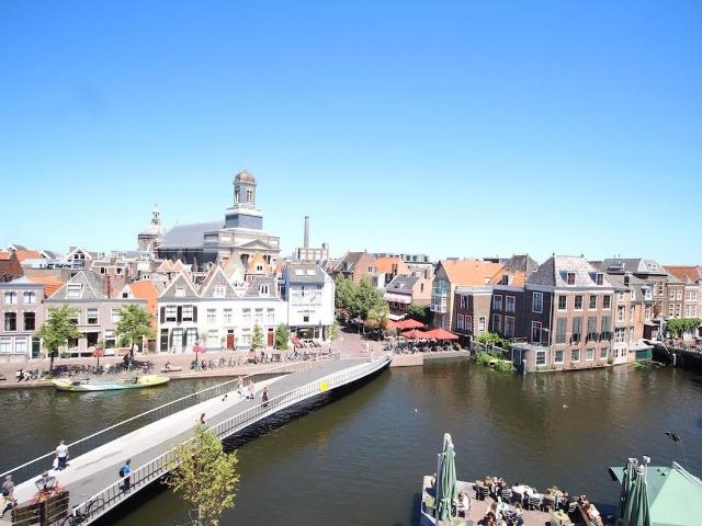 Appartement te huur in De Camp, Zuid Holland