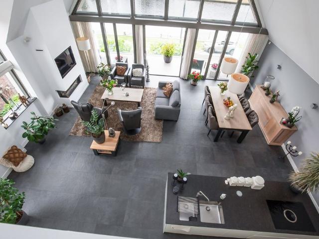 Appartement te huur in Rijsenhout, Noord Holland