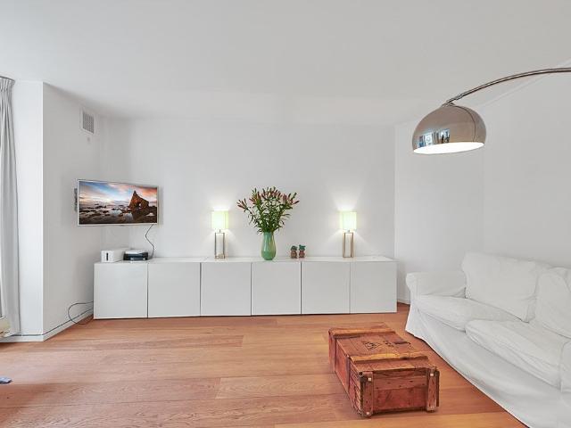 Appartement te huur in Zuid, Amsterdam