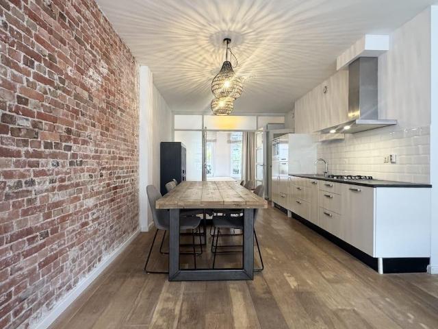 Appartement te huur in Zuid, Amsterdam