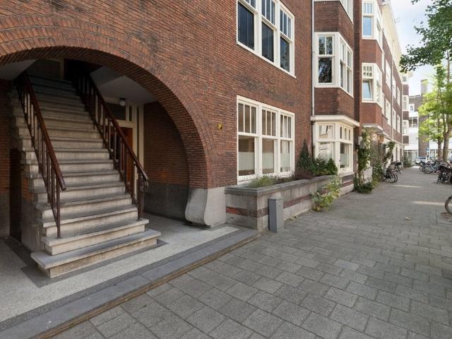 Appartement te huur in Zuid, Amsterdam