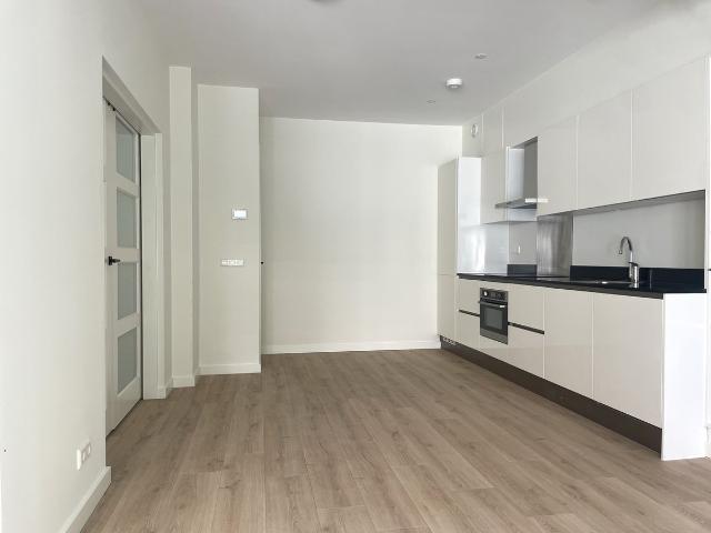 Appartement te huur in Zuid, Amsterdam