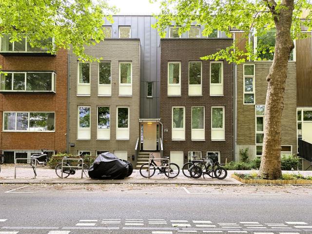 Appartement te huur in Zuid, Amsterdam