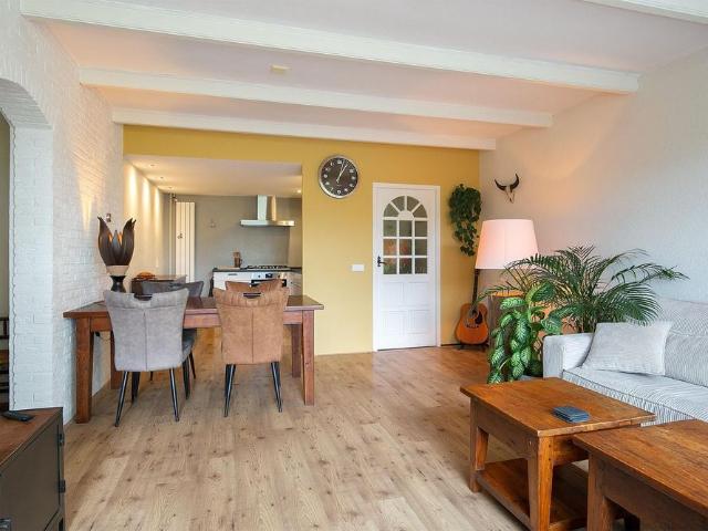 Appartement te huur in Bloemendaal, Gouda