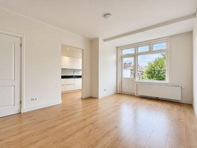Appartement te huur in Vruchtenbuurt, Den Haag