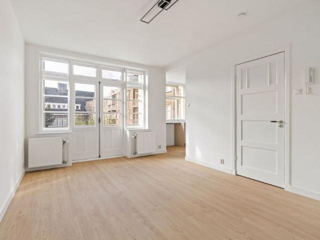 Appartement te huur in Zuid, Amsterdam