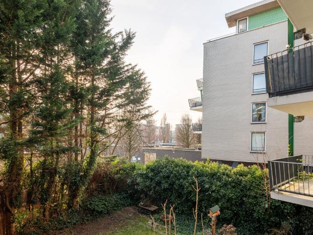 Appartement te huur in Sloten, Amsterdam