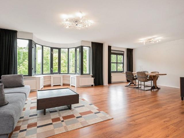 Appartement te huur in Bezuidenhout, Zuid Holland