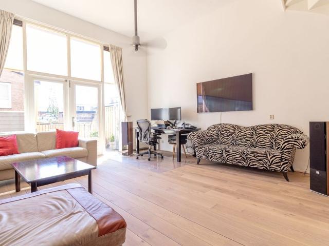 Appartement te huur in Zuidoost, Amsterdam