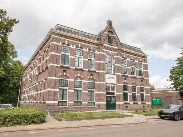 Appartement te huur in Binnenstad, Almelo