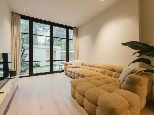 Appartement te huur in Zuid, Amsterdam