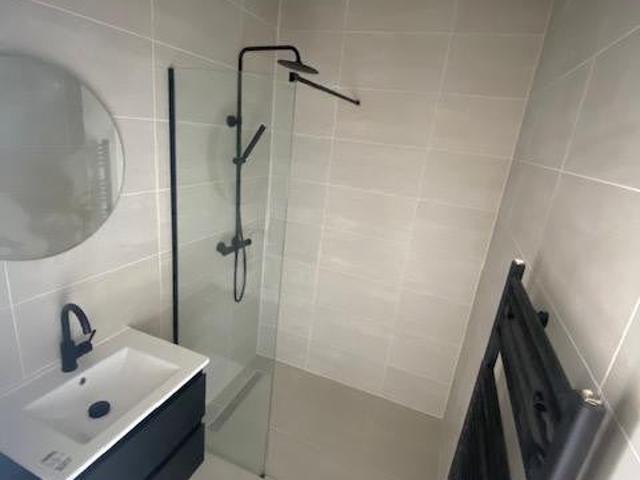 Appartement te huur in Laak, Zuid Holland