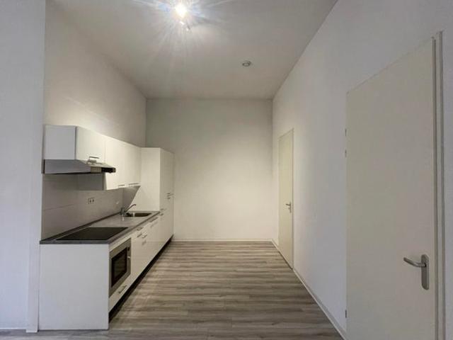 Appartement te huur in Waalre, Aalst