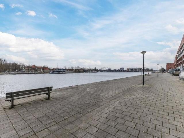 Appartement te huur in Zaandam, Noord Holland